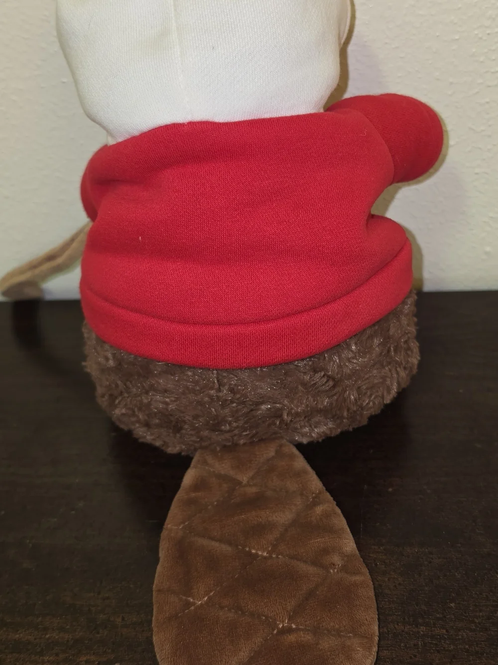 Roots plush canadian
